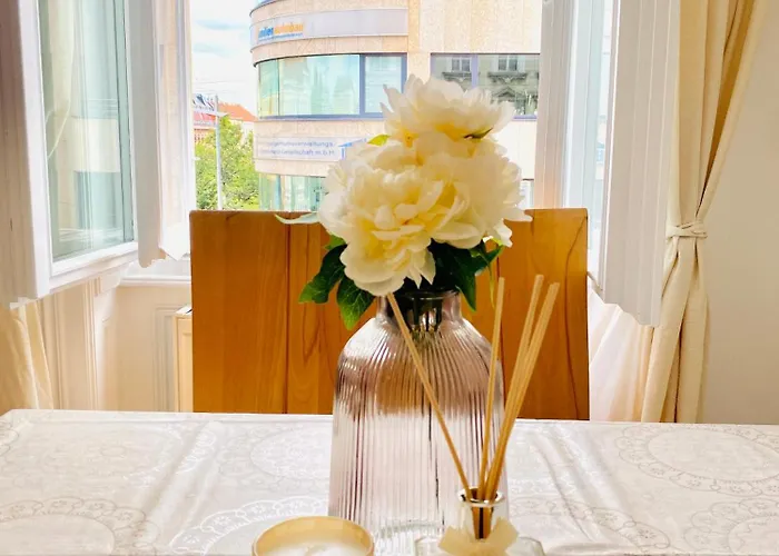 Apartment 2-bedroom Apartment, Sleeps Six, 4-min Walk To Stadthalle Vienna